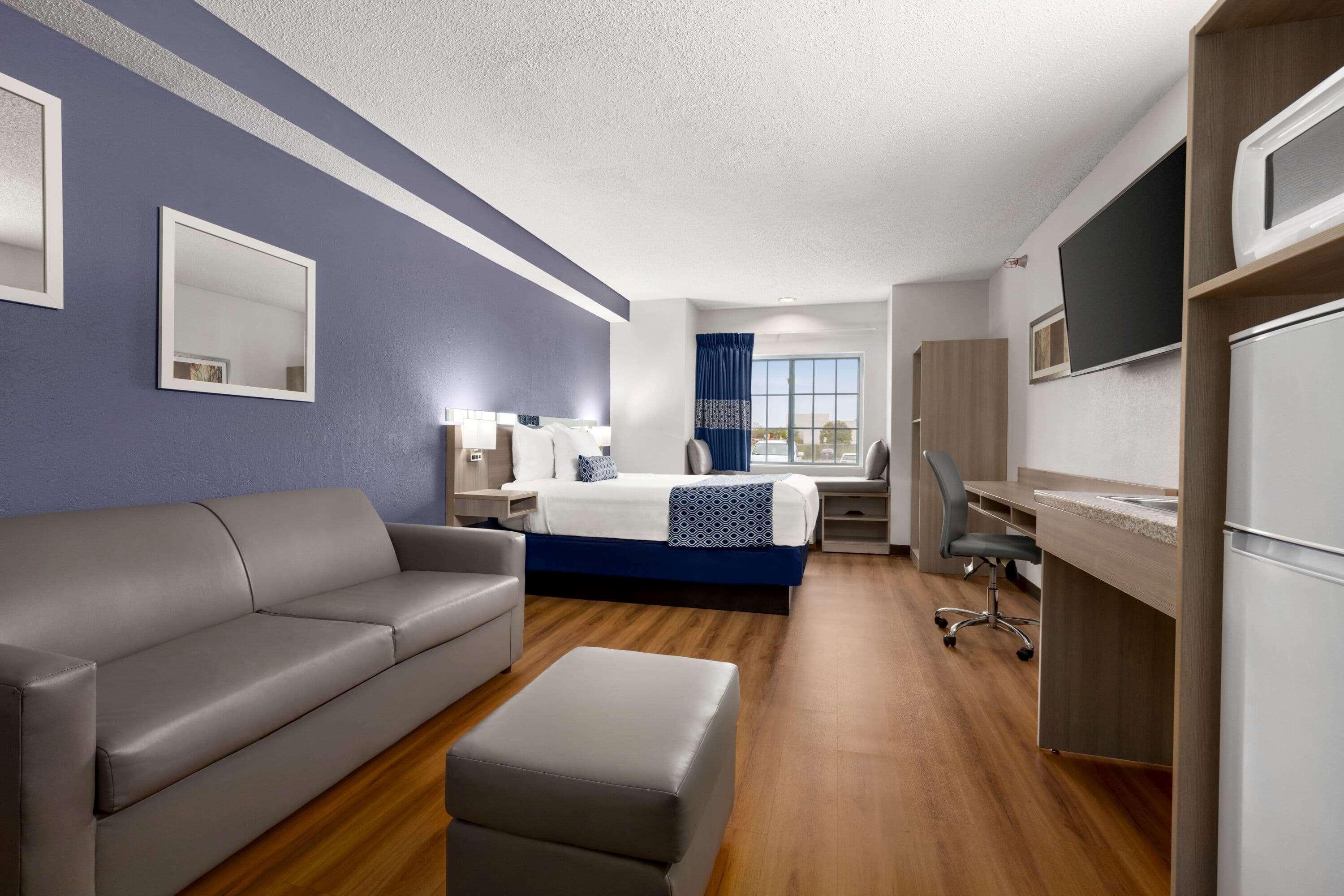 Microtel Inn & Suites Lincoln Exterior photo