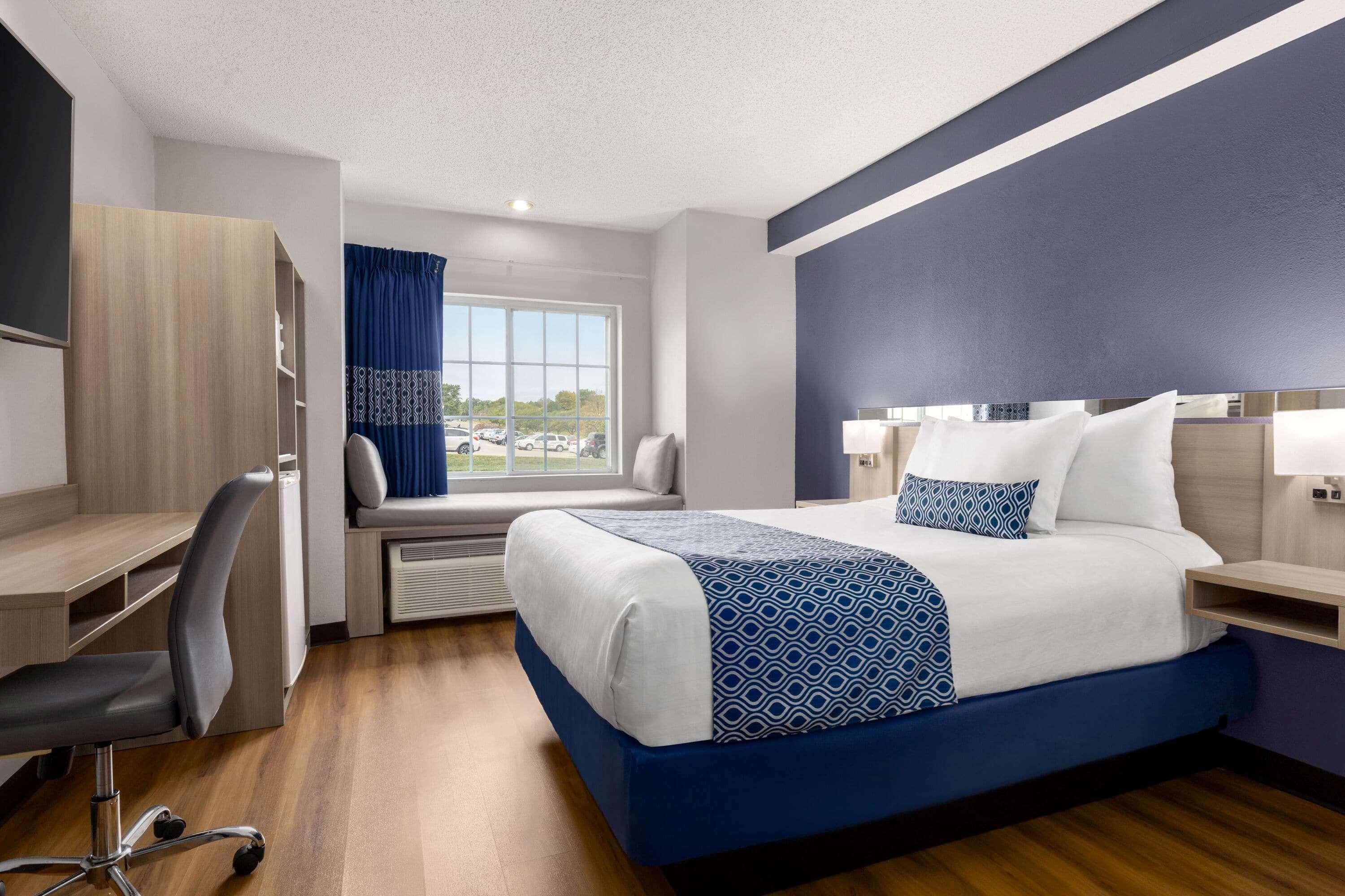 Microtel Inn & Suites Lincoln Exterior photo